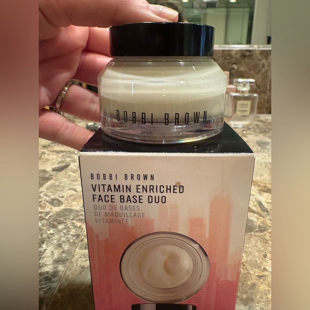 Bobbi Brown Vitamin Enriched Face Base Duo - 2 1.7 oz Jars - Picture 2 of 5